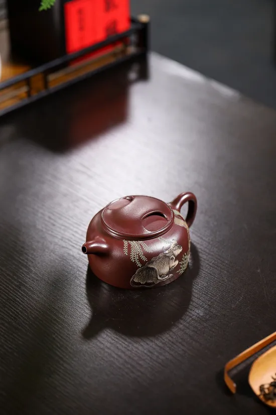 楊鵬老師金龍血紫砂壺全手工牛蓋220cc 2