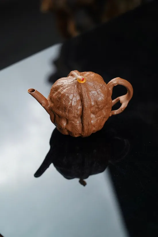 紫砂壺老段料全手製核桃把玩130cc 1