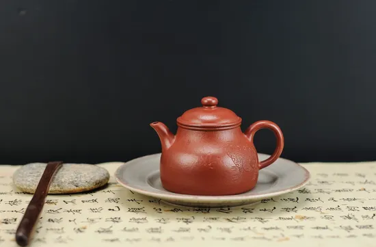 紫砂壺老朱泥小懷影金蟾戲蝶140cc 2