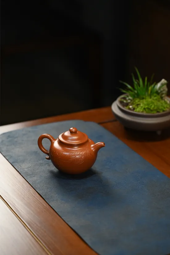 手工紫砂壺蓮子款式200cc原礦朱泥 2