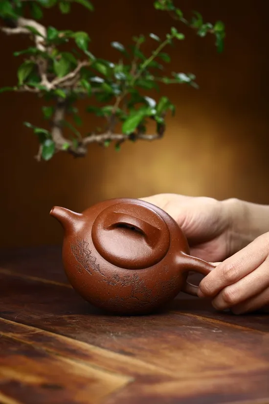 紫砂壺吳國政手工製作原礦降坡泥220cc 1