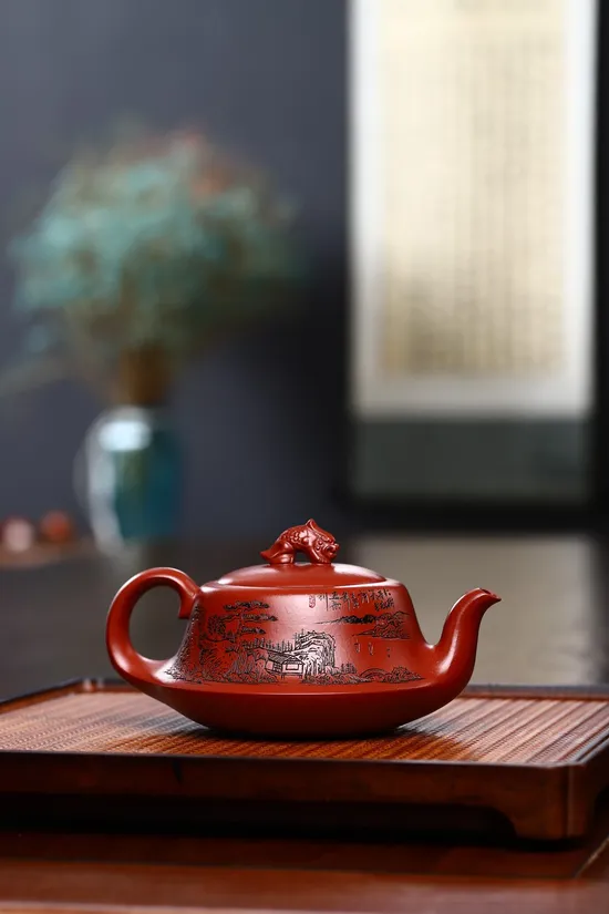 紫砂壺範建新國工精品通刻山水魚龍 2