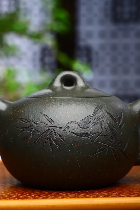 紫砂壺 狄姣姣 國家級工藝美術師 440cc 原礦翡翠綠泥 2