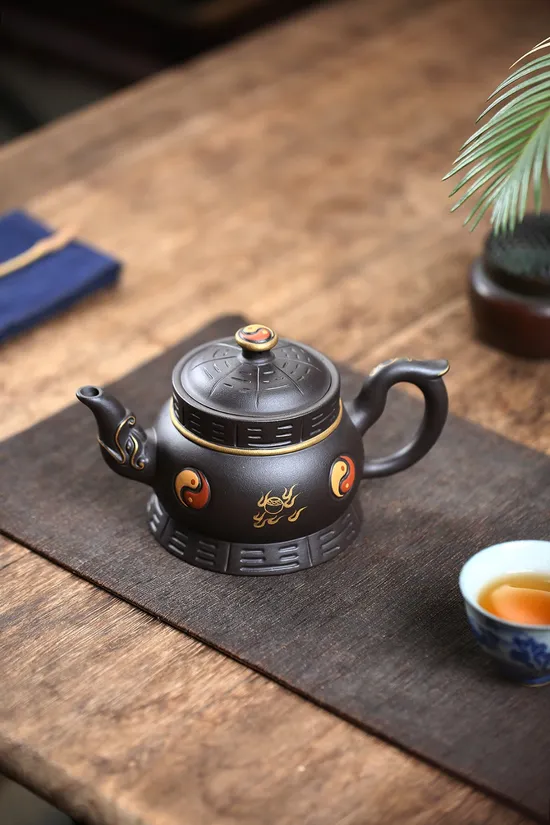 紫砂壺 太極八卦 高黑料 工藝美術師製 2