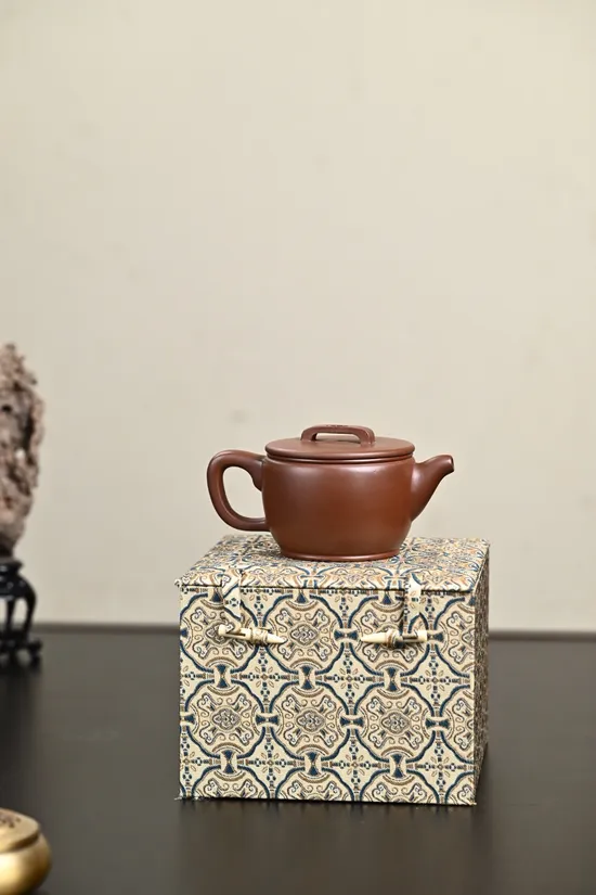 紫砂壺漢瓦文革老紫泥250cc陳華軍手工製作 1