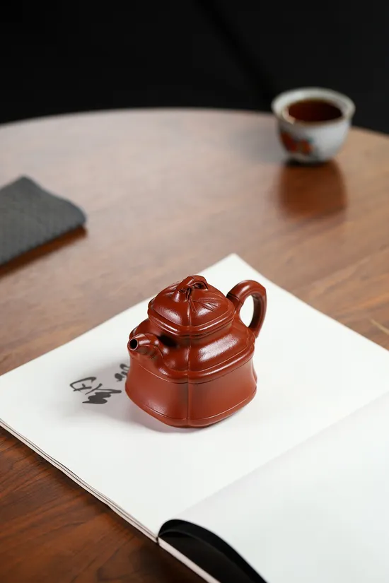 楊軍保老師全手工紫砂壺 250cc 大紅袍泥料 1