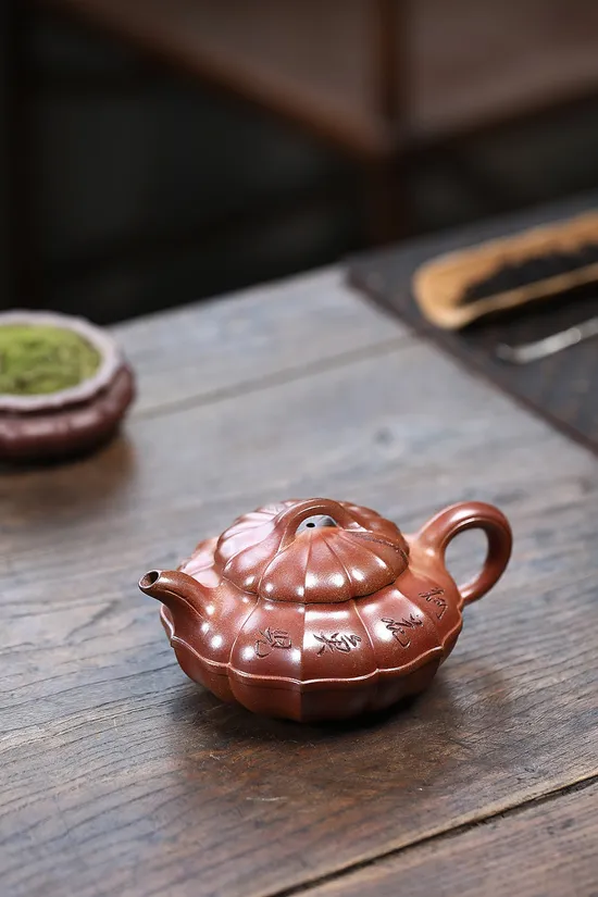 紫砂壺筋紋線圓國藝師鮑玉華手工製作 1