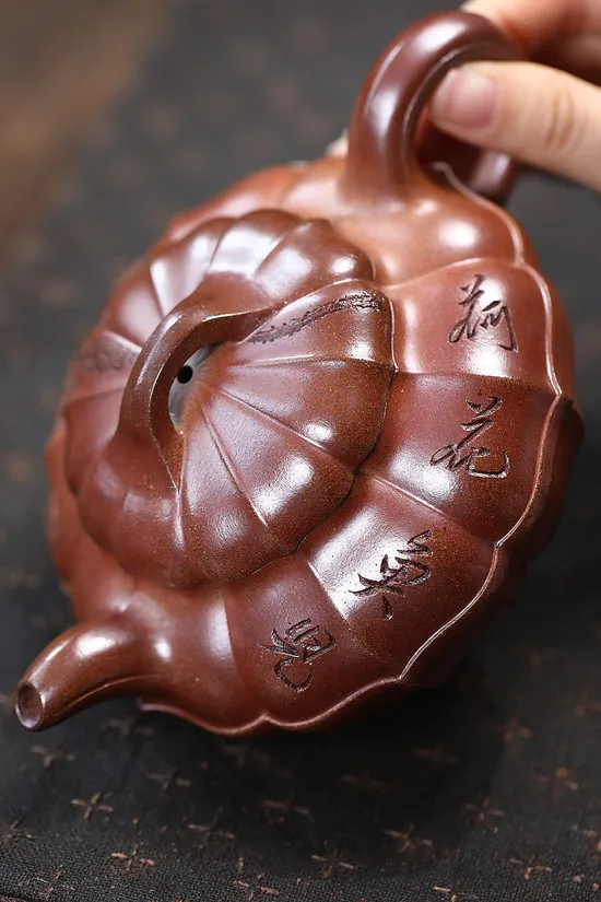 紫砂壺筋紋線圓國藝師鮑玉華手工製作 2