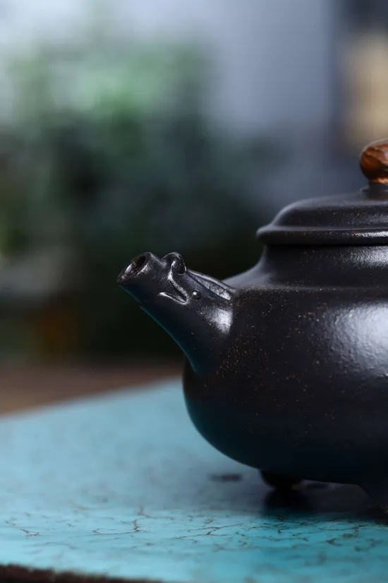 紫砂壺 鴻運當頭 精工藝品 1