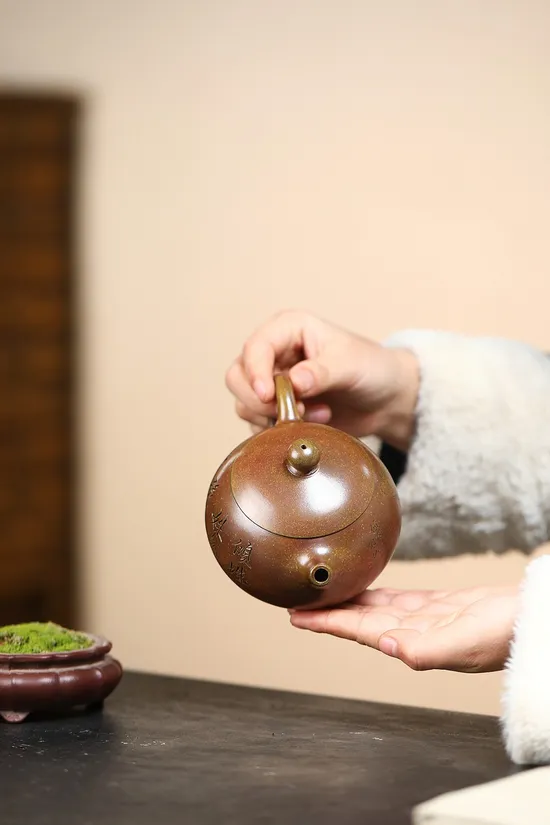 紫砂壺 西施款 高工佳作 火痕柴燒 珍藏收藏 1