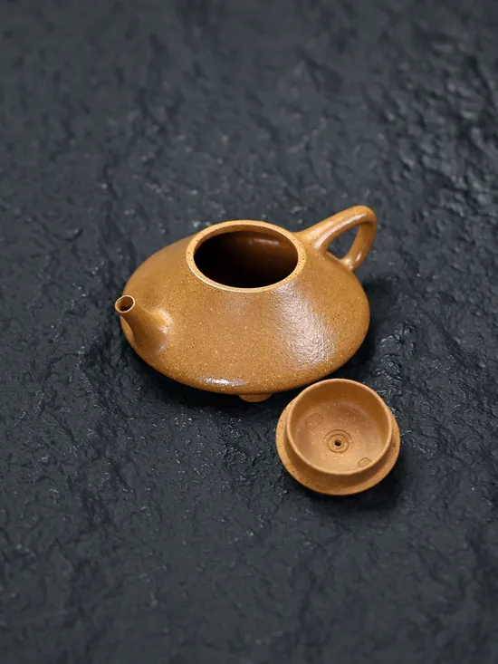 紫砂壺合瓢.魏玉航手工製作黃金段泥140cc 2