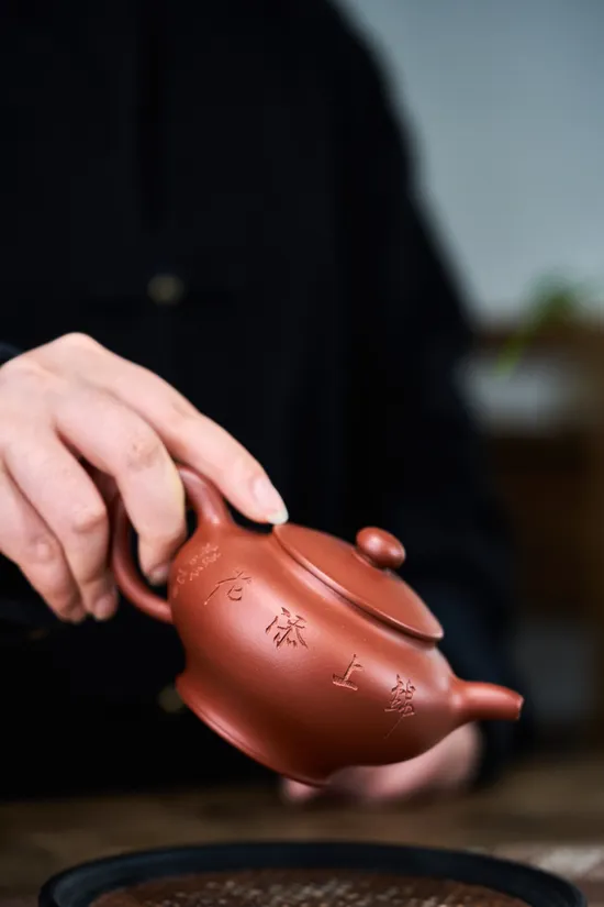 匠心美器暗香紫砂壺250CC範老師手工製作 1