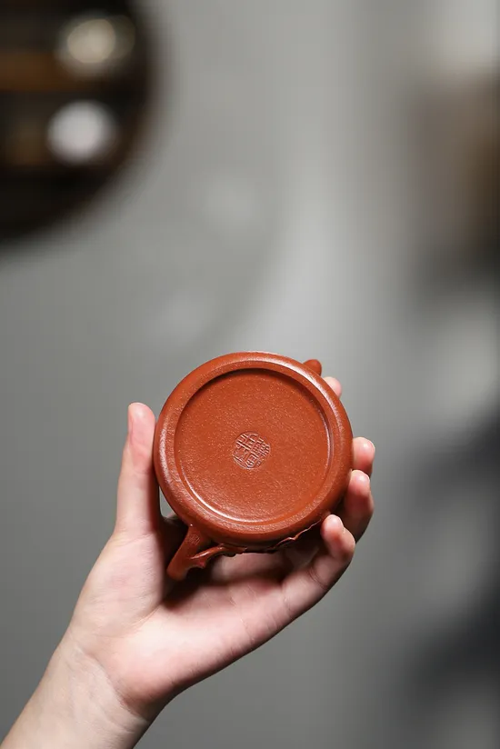 紫砂壺聖桃壺 壽桃造型 泥料優質 工藝精湛 1