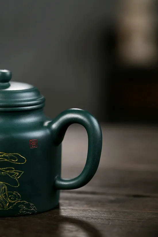 高德鐘紫砂壺 稀有民國綠 泥料珍貴 工藝精湛 2