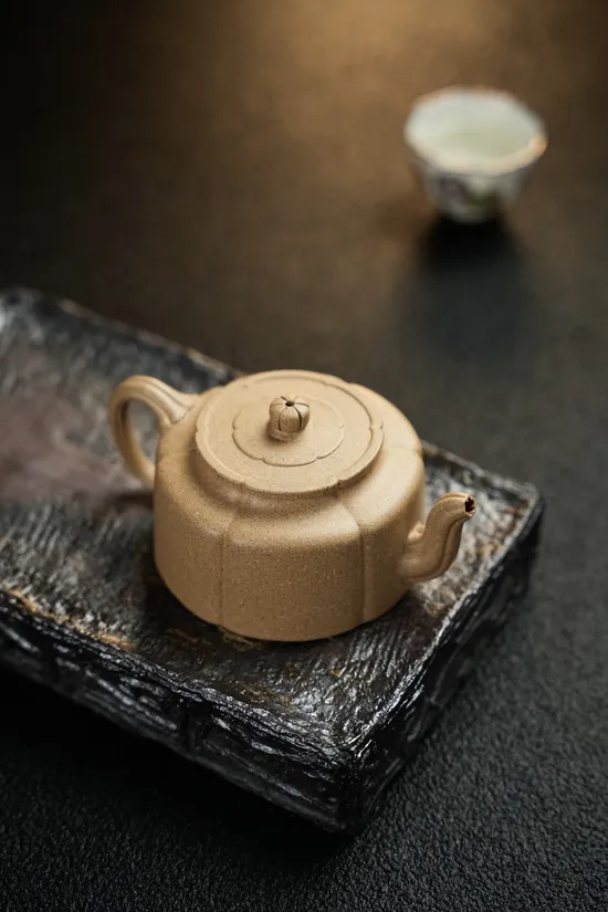 紫砂壺梅花周盤慕古把玩200cc 2